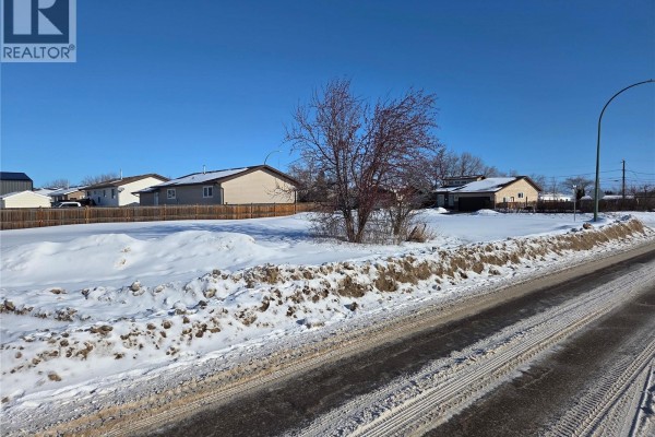 2101 100a Street, Tisdale, SK S0E1T0 Photo 3