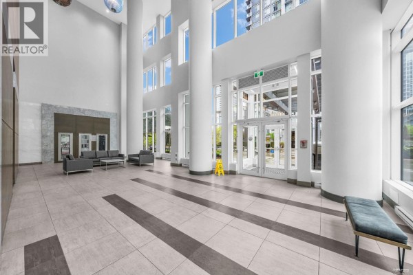 2101 4900 Lennox Lane, Burnaby, BC V5H0G9 Photo 4