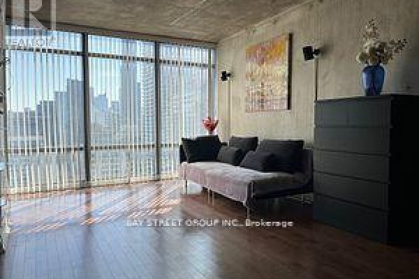 2102 - 22 Wellesley Street E, Toronto, ON M4Y1G1 Photo 5