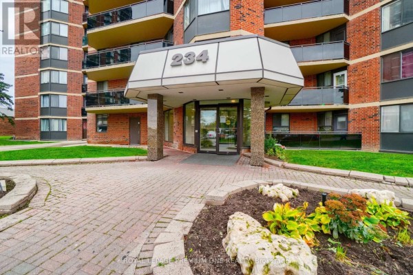 2102 - 234 Albion Road, Toronto, ON, photo 2