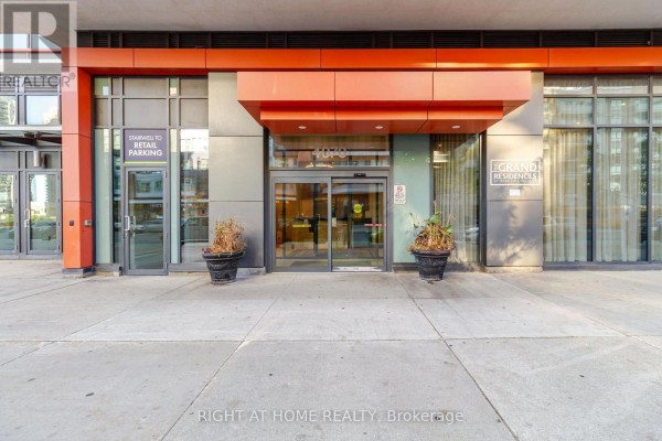 2102 - 4070 Confederation Parkway, Mississauga