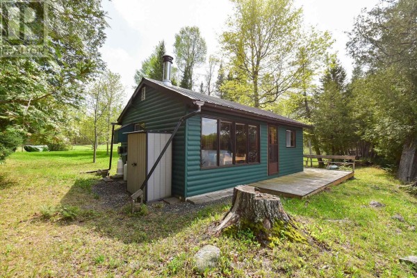 2102 Clyde Lake Lane, Lanark Highlands, ON K0G1K0 Photo 4