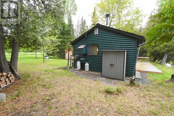 2102 Clyde Lake Lane, Lanark Highlands, ON K0G1K0 Photo 5