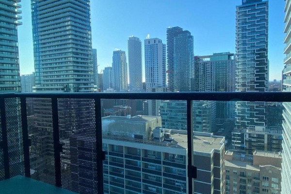 2103 - 127 Broadway Avenue, Toronto, ON M4P1V4 Photo 4