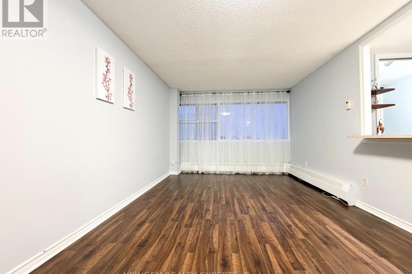 Kitchen - 2103 - 715 Don Mills Road, Toronto, ON M3C1S5 Photo 4