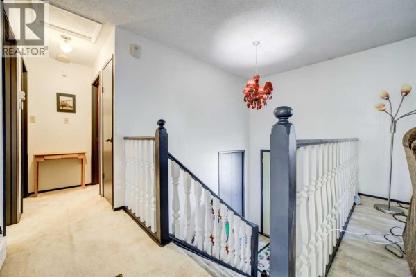 Living room - 2103 10a Street, Coaldale, AB T1M1C1 Photo 5