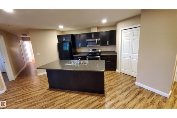 #2103 1601 8 Av, Cold Lake, AB T9M0J9 Photo 5