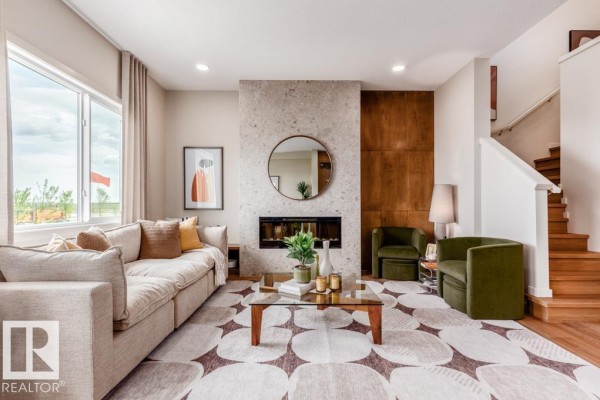2103 211 St Nw, Edmonton