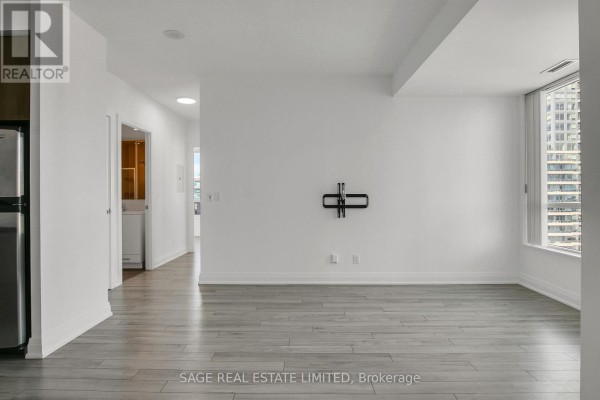 2104 - 120 Homewood Avenue, Toronto, ON, photo 3