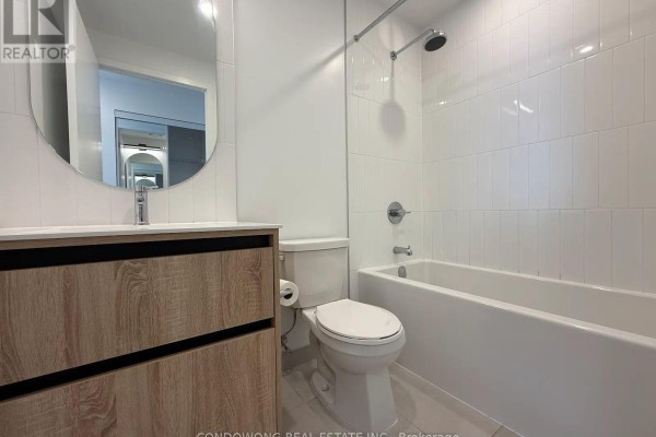 Kitchen - 2104 - 7950 Bathurst Street, Vaughan, ON L4J0L4 Photo 5