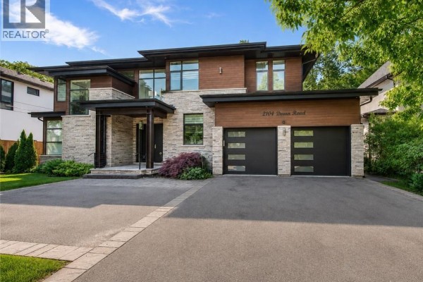 2104 Devon Road, Oakville, ON, photo 2