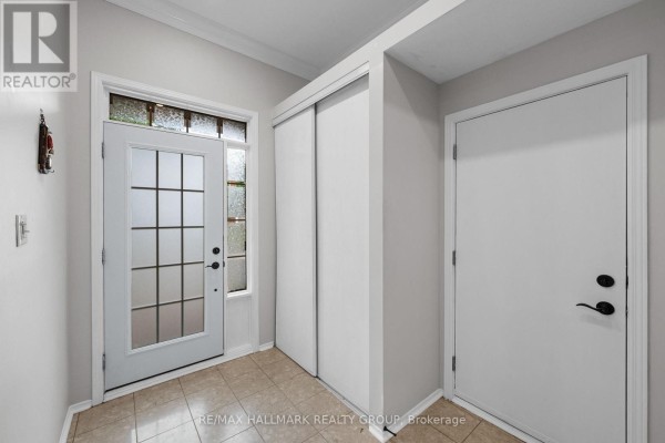 Other - 2104 Sandy Oaks Drive, Ottawa, ON K1W1H5 Photo 5