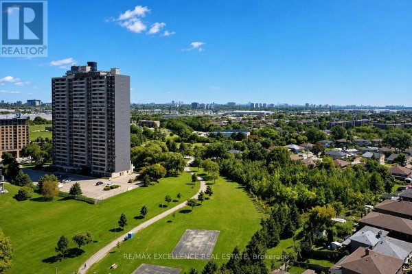 2105 - 3390 Weston Road, Toronto, ON, photo 2