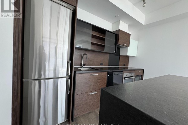 2105 - 75 St Nicholas Street, Toronto, ON, photo 3