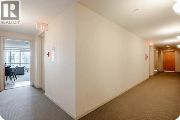2105 1166 Melville Street, Vancouver, BC V6E4P5 Photo 4