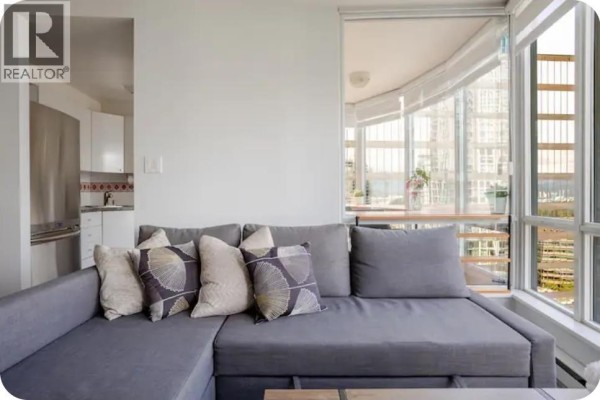 2105 1166 Melville Street, Vancouver, BC V6E4P5 Photo 5