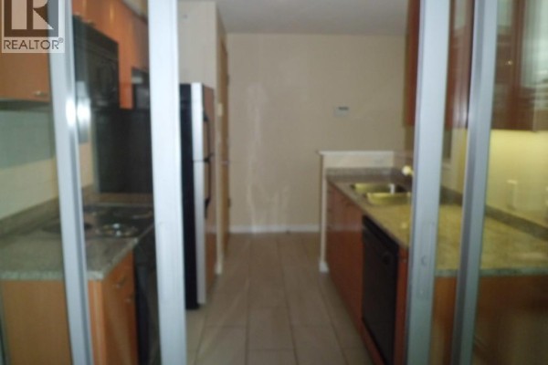 2105 1288 Alberni Street, Vancouver, BC V6E4R3 Photo 5