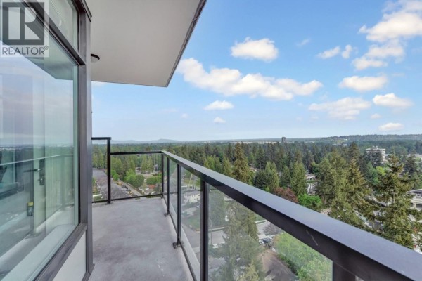 2105 3080 Lincoln Avenue, Coquitlam, BC V3B0L9 Photo 2