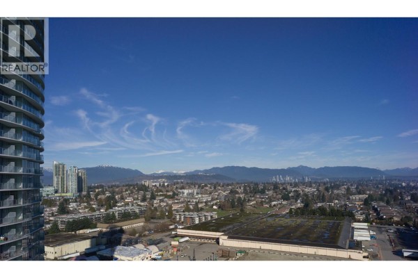 2105 7769 Park Crescent, Burnaby, BC V3N0J7 Photo 2