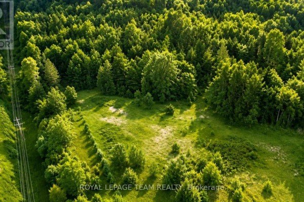 00 60 Highway, Madawaska Valley, ON, photo 3