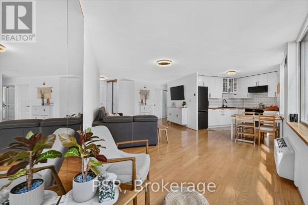 Bedroom 2 - 2106 - 270 Queens Quay W, Toronto, ON M5J2N4 Photo 5