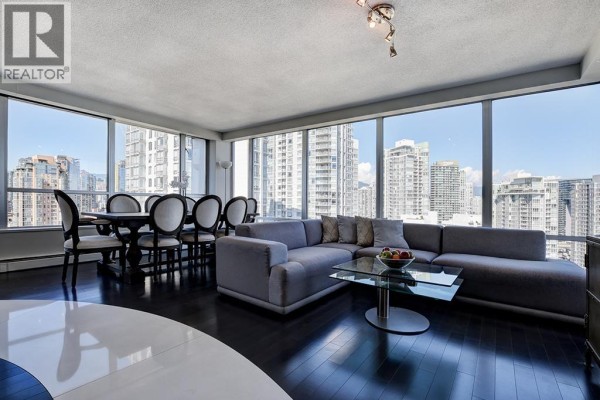 2106 1228 Marinaside Crescent, Vancouver, BC, photo 3