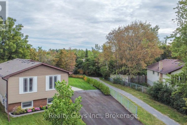2106 Springwood Road, Peterborough, ON K9K1M9 Photo 2