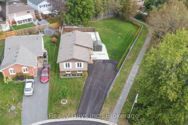 2106 Springwood Road, Peterborough, ON K9K1M9 Photo 3