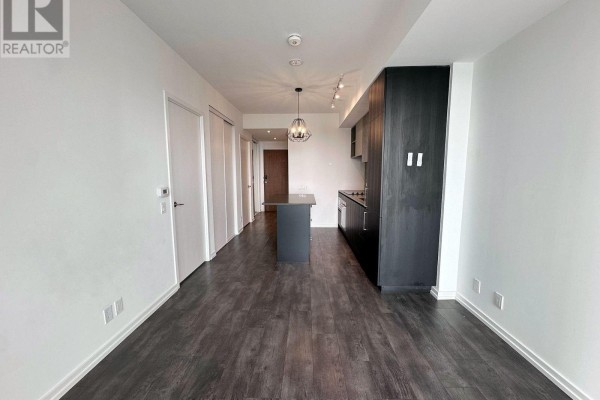 Primary Bedroom - 2108 - 1000 Portage Parkway, Vaughan, ON L4K0L1 Photo 4