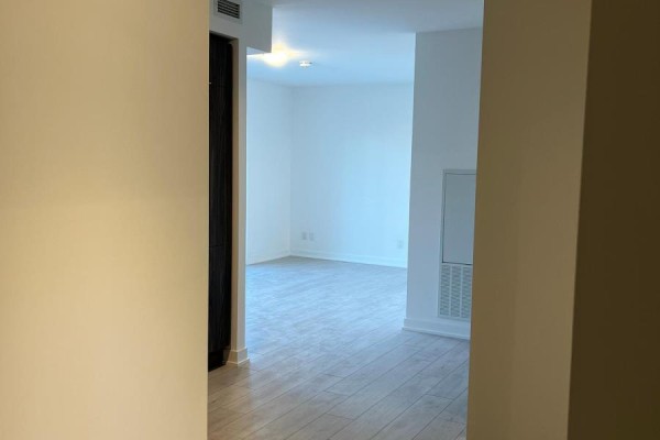 2109 - 2033 Kennedy Road, Toronto, ON M1T0B9 Photo 2