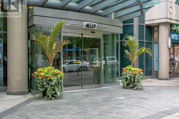 2109 - 361 Front Street W, Toronto, ON M5V3R5 Photo 5