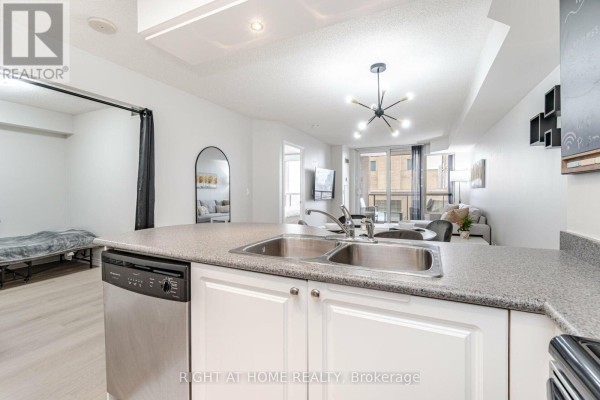 Den - 2109 - 4090 Living Arts Drive, Mississauga, ON L5B4M8 Photo 5