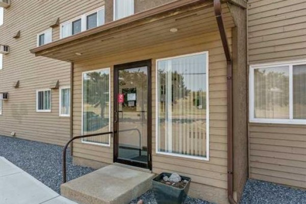 Bedroom - 211, 1051 3 Street Nw, Medicine Hat, AB T1A7Y4 Photo 5