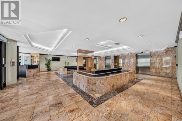 Den - 211 - 1 Rowntree Road, Toronto, ON M9V5G7 Photo 3
