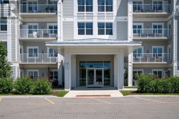 211 - 100 The Promenade, Central Elgin, ON, photo 2