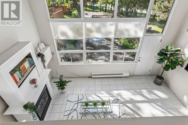 211 - 180 Mississauga Valley Boulevard, Mississauga, ON, photo 2