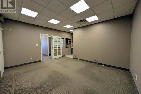 211 - 2913 Kennedy Road, Toronto, ON M1V1S8 Photo 3
