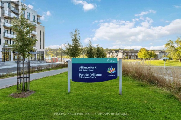 Sign for Alliance Park with bilingual text and the City of Ottawa logo. - 211 - 397 Codds Road, Ottawa