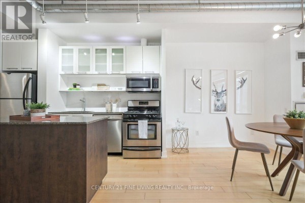 211 - 66 Portland Street, Toronto, ON, photo 2
