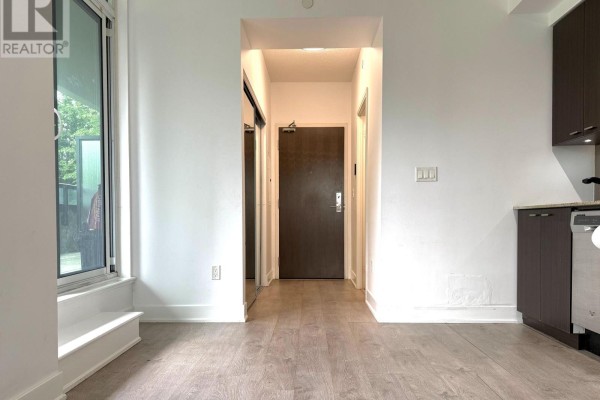 211 - 88 Sheppard Avenue E, Toronto, ON M2N0G9 Photo 5