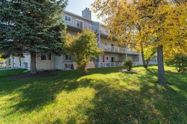 211 1683 Plessis Road, Winnipeg