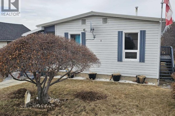 Kitchen - 211 1st Avenue, Torrington, AB T0M2B0 Photo 2