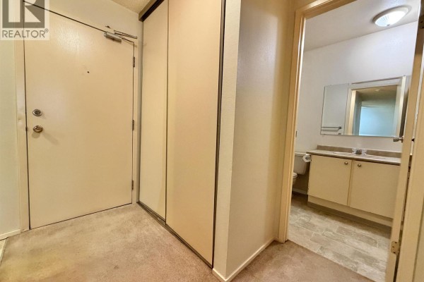 211 280 N Broadway Avenue, Williams Lake, BC V2G4J7 Photo 4
