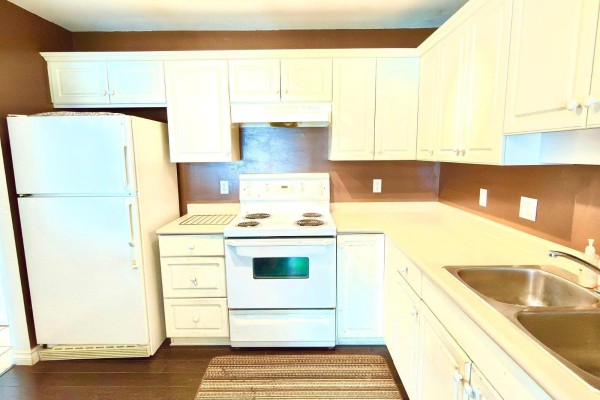 211 32085 George Ferguson Way, Abbotsford, BC V2T2K7 Photo 5