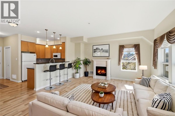 Kitchen - 211 399 Wembley Rd, Parksville, BC V9P0A6 Photo 2