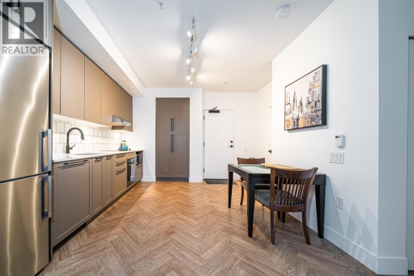 211 9228 Slopes Mews, Burnaby, BC V5A0E9 Photo 5