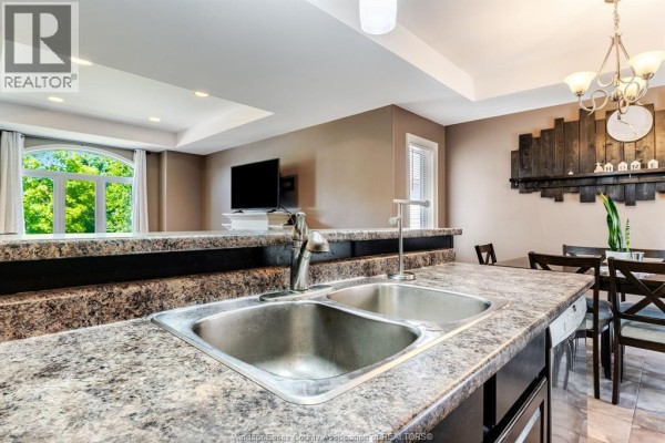 Laundry room - 211 Dieppe Crescent, Kingsville, ON N9Y4B9 Photo 4