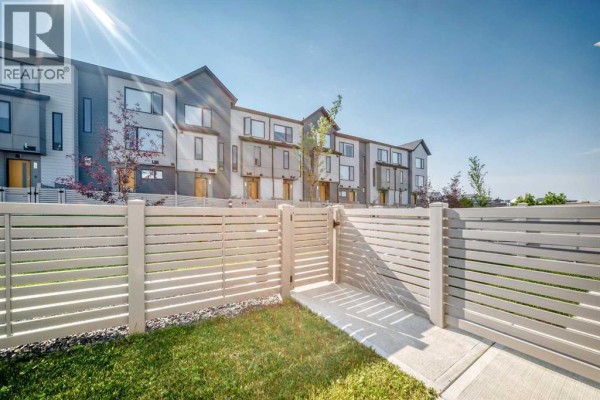 4pc Bathroom - 211 Evanscrest Square Nw, Calgary, AB T3P1S2 Photo 4
