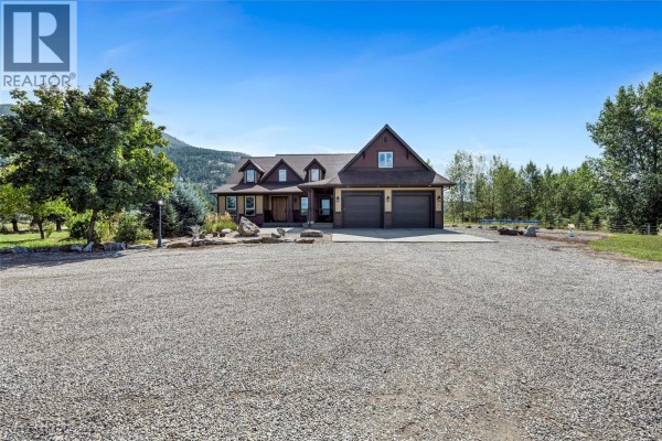 211 Pleasant Valley Cross Road, Armstrong, BC, photo 3