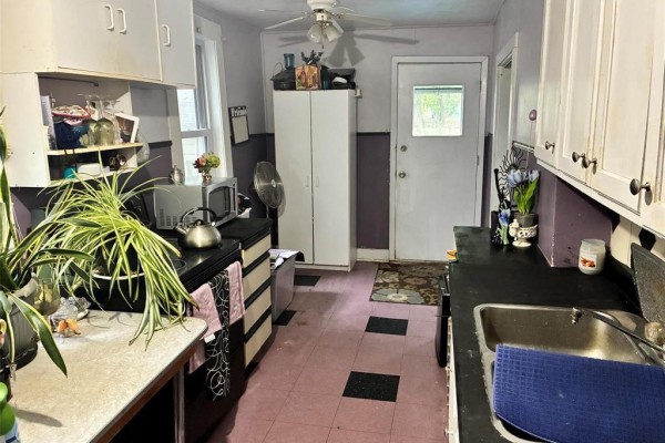Kitchen - 211 Poplarwood Avenue, Winnipeg, MB R2M1L3 Photo 5